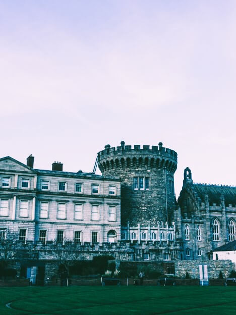 Zboruri către Dublin (DUB)